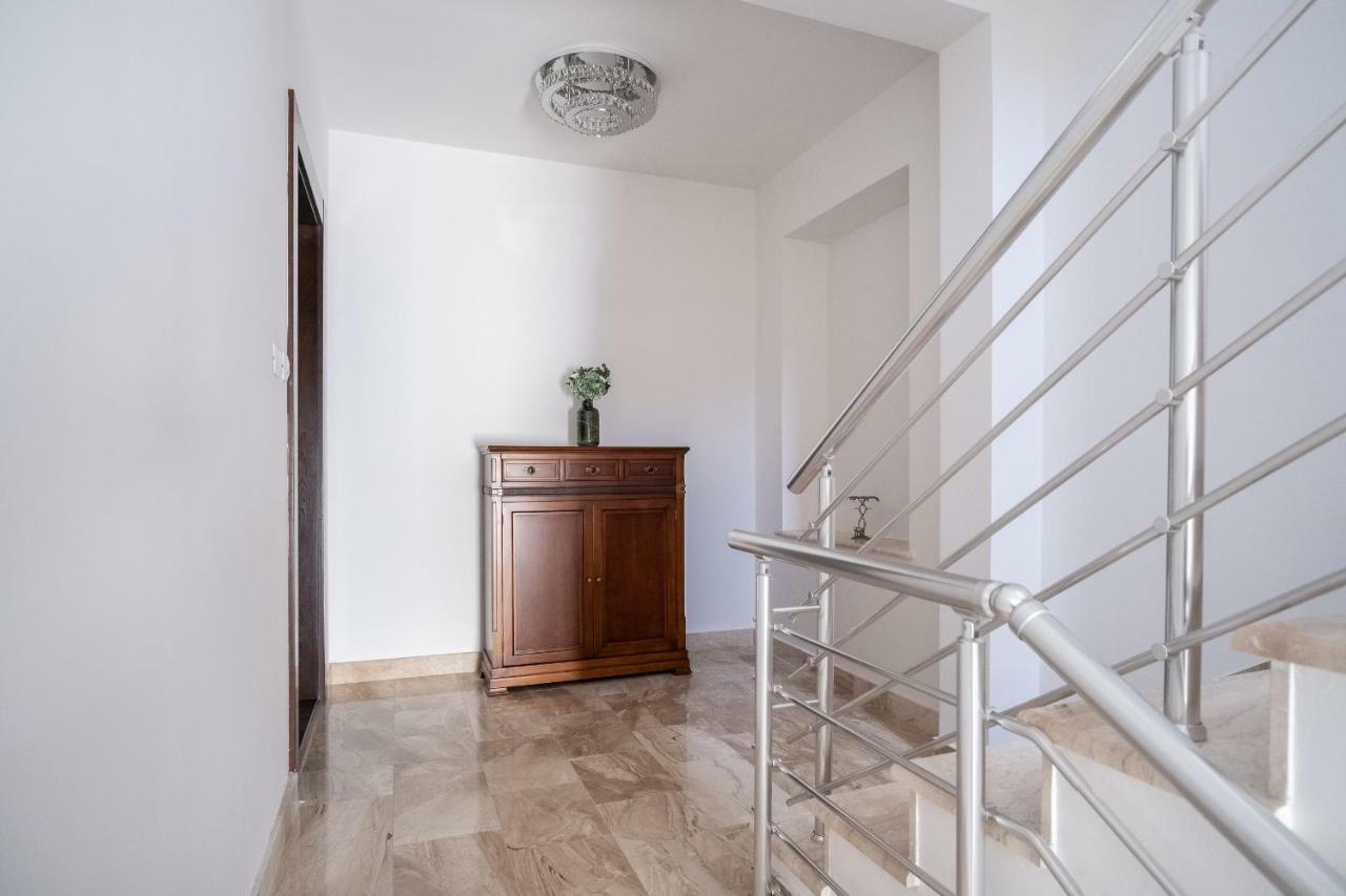 Apartmani Vila Kosa Trebinje Exteriör bild