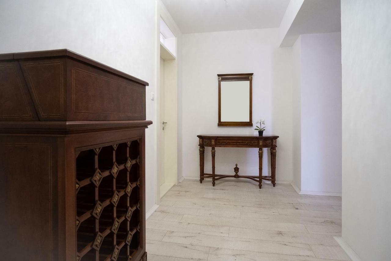 Apartmani Vila Kosa Trebinje Exteriör bild